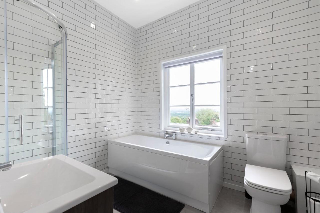 Vaughan Lodge Elegant 2-Bed Duplex With Views Near Malvern Hills 马尔文维尔 外观 照片