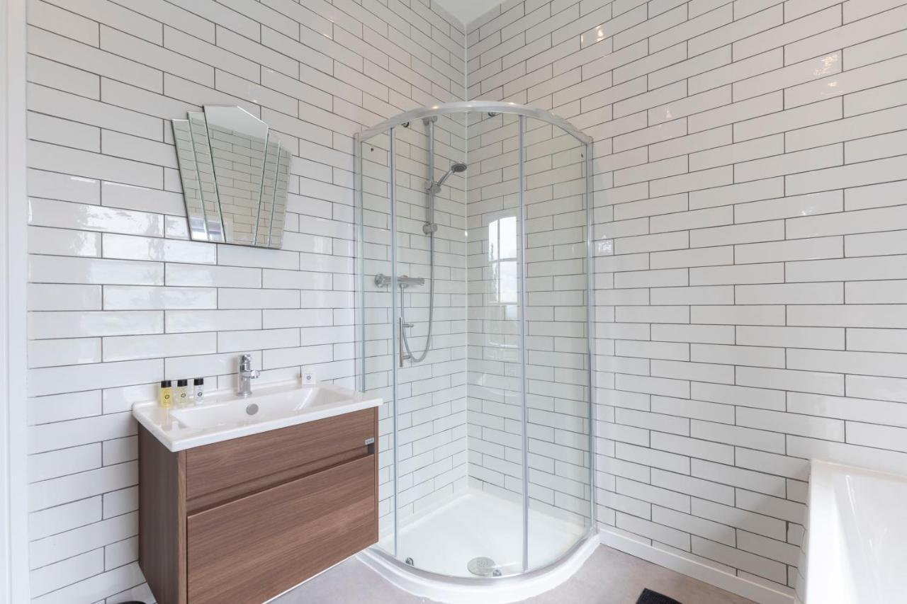 Vaughan Lodge Elegant 2-Bed Duplex With Views Near Malvern Hills 马尔文维尔 外观 照片